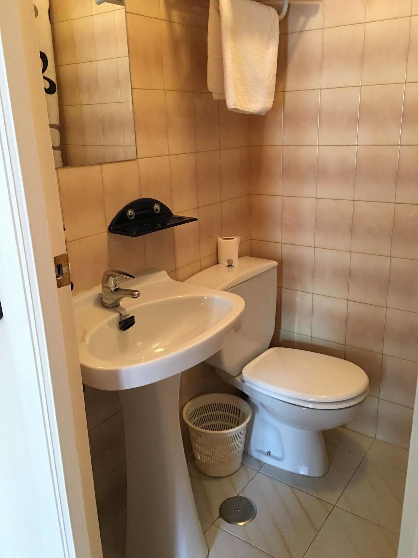 Hostal Cervantes Valdemoro Eksteriør bilde